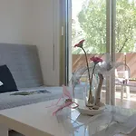 Appartement Calme, Clim, Patio Xxl, Piscine&Parking Apartment *