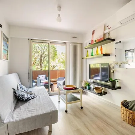 Calme, Clim, Patio Xxl, Piscine&parking * Hyères