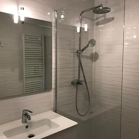 Dans Un écrin De Verdure Appartement *