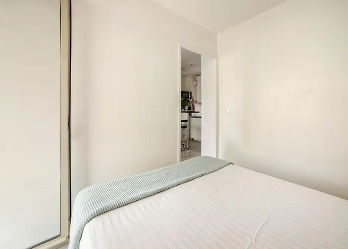 公寓 Calme, Clim, Patio Xxl, Piscine&parking