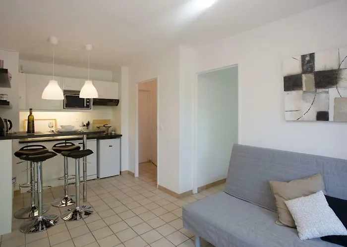 Calme, Clim, Patio Xxl, Piscine&parking *